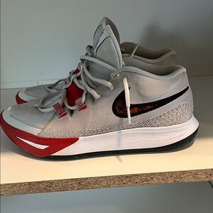 Nike Mens Flytrap Gray & Red Basketball Sneakers